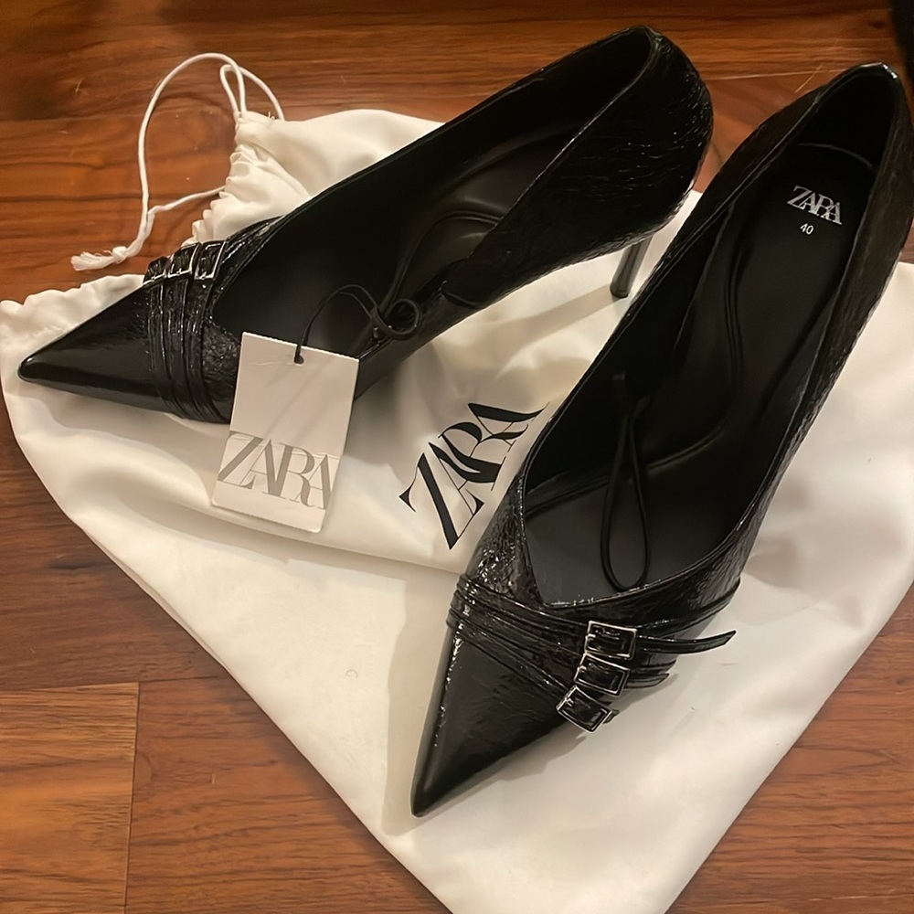 Zara black patent leather heels never worn with tags!